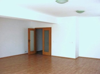 de inchiriat apartament 3 camere #5797 - BLISS Imobiliare