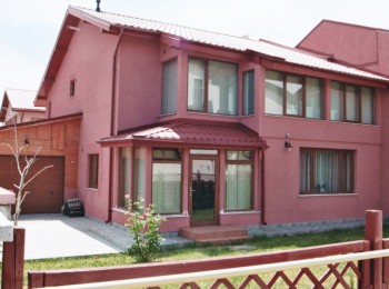 for rent 4 bedroom house #7224 - BLISS Imobiliare