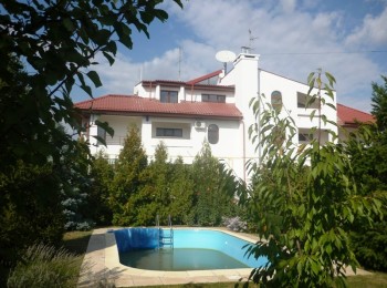de inchiriat vila 8 camere #7392 - BLISS Imobiliare