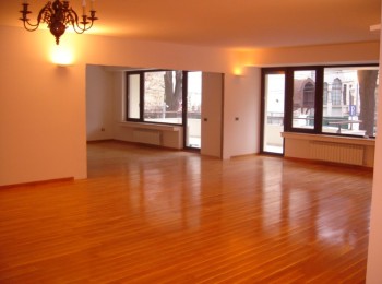 de vanzare apartament 5 camere #7678 - BLISS Imobiliare