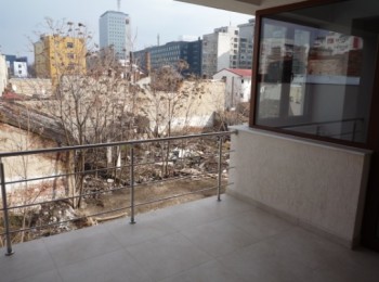 de inchiriat apartament 4 camere #8399 - BLISS Imobiliare