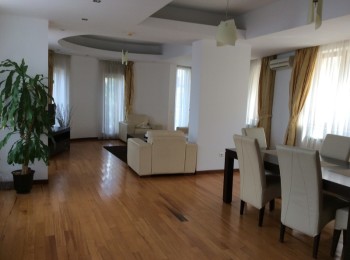 de inchiriat apartament 3 camere #9024 - BLISS Imobiliare