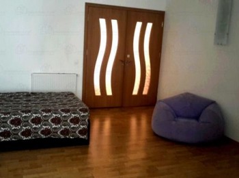 de inchiriat apartament 3 camere #9311 - BLISS Imobiliare