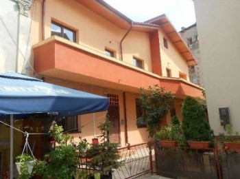 de inchiriat casa 7 camere #9673 - BLISS Imobiliare