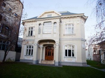 for rent 8 bedroom villa #27907 - BLISS Imobiliare