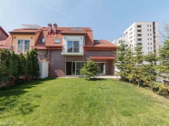 for rent 6 bedroom villa #31012 - BLISS Imobiliare