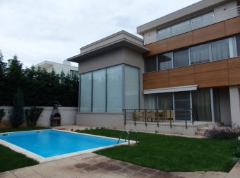 for rent 4 bedroom villa #31540 - BLISS Imobiliare
