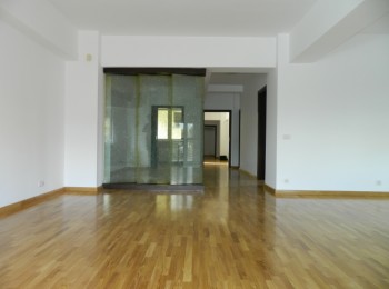 de inchiriat apartament 4 camere #32485 - BLISS Imobiliare