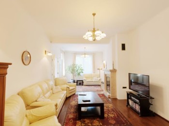 de inchiriat casa 8 camere #36095 - BLISS Imobiliare