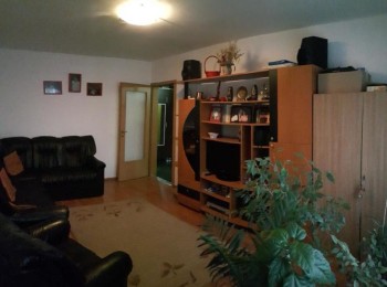 de inchiriat apartament 3 camere #38581 - BLISS Imobiliare