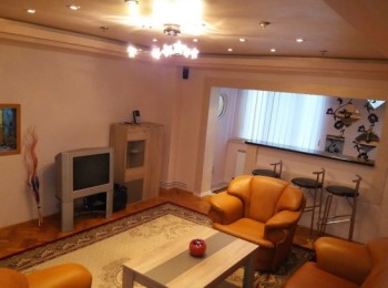 de vanzare apartament 4 camere #51940 - BLISS Imobiliare