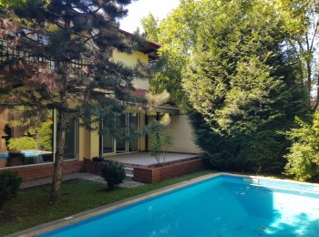 de inchiriat vila 6 camere #52112 - BLISS Imobiliare