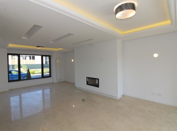for rent 3 bedroom house #55348 - BLISS Imobiliare