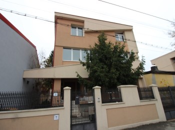 de inchiriat vila 8 camere #38470 - BLISS Imobiliare