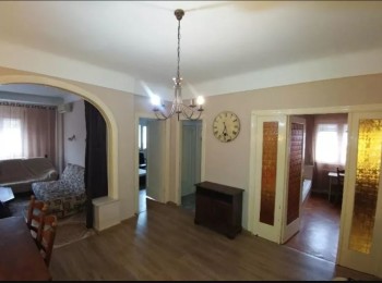 de inchiriat apartament 4 camere #13395 - BLISS Imobiliare