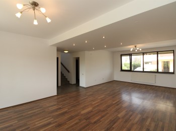 de inchiriat casa 5 camere #3198 - BLISS Imobiliare
