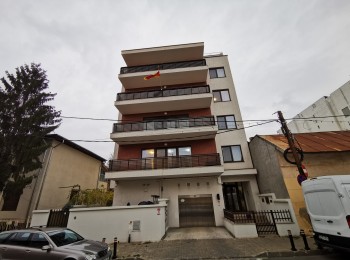 de vanzare apartament 4 camere #52135 - BLISS Imobiliare