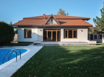 for rent 5 bedroom villa #87234 - BLISS Imobiliare