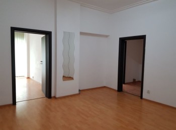 de inchiriat apartament 5 camere #87235 - BLISS Imobiliare
