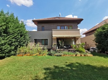 for rent 4 bedroom villa #17107 - BLISS Imobiliare