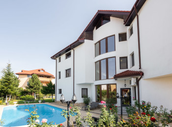 de inchiriat vila 6 camere #22934 - BLISS Imobiliare