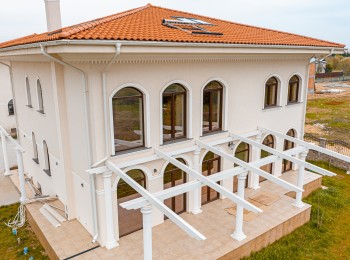 for rent 4 bedroom house #87639 - BLISS Imobiliare