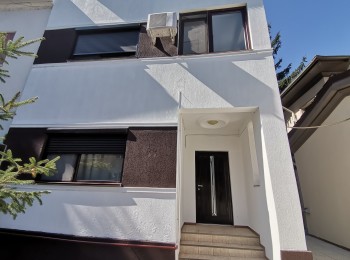 de inchiriat casa 5 camere #93629 - BLISS Imobiliare