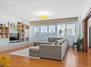 de vanzare apartament 4 camere #101060 - BLISS Imobiliare