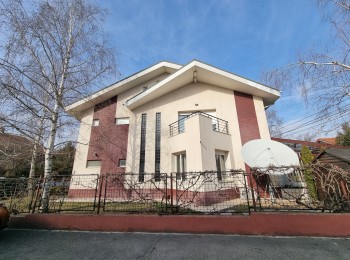 de inchiriat vila 8 camere #104526 - BLISS Imobiliare