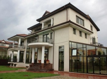 for rent 12 bedroom villa #112460 - BLISS Imobiliare