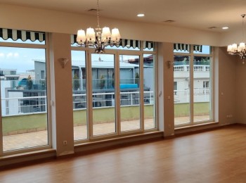 de inchiriat apartament 4 camere #117270 - BLISS Imobiliare
