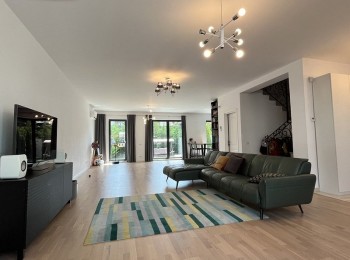 for rent 4 bedroom villa #89476 - BLISS Imobiliare