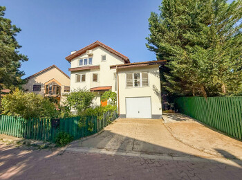 de vanzare casa 5 camere #141879 - BLISS Imobiliare