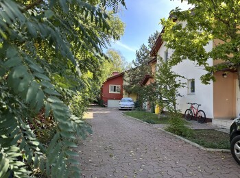 for rent 3 bedroom house #66247 - BLISS Imobiliare