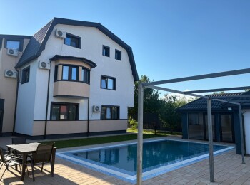 de vanzare vila 9 camere #145680 - BLISS Imobiliare