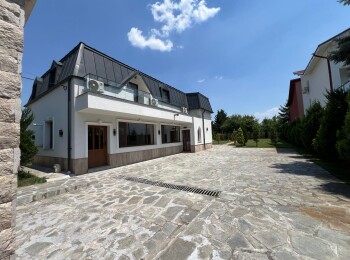 de inchiriat casa 4 camere #84994 - BLISS Imobiliare