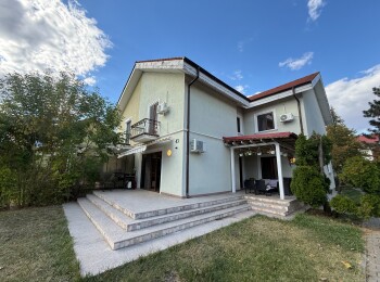 de inchiriat vila 4 camere #123132 - BLISS Imobiliare